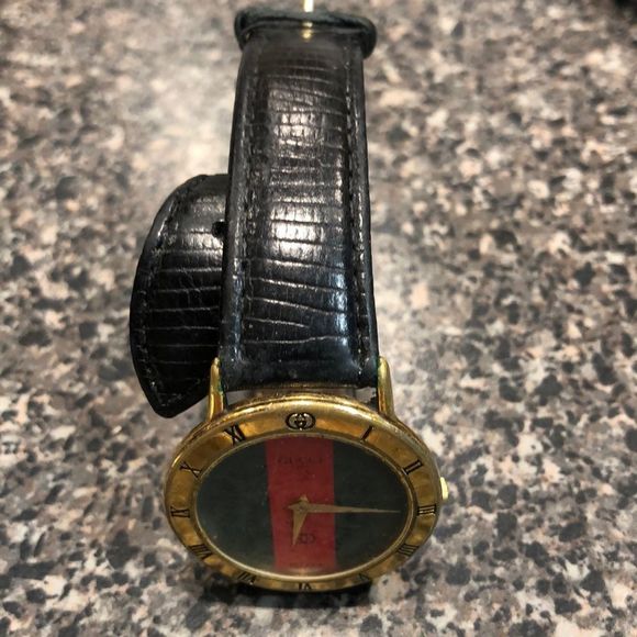 Vintage Gucci Gold Used Watch Men’s Unisex - Picture 8 of 8